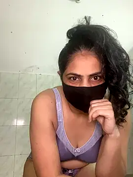 Snapshot of SashaPatel chatting on 14, 9, 2025 SashaPatel online show from 14, 9, 2025