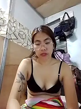 Deliciousgirl14 online show from 10, 10, 2025