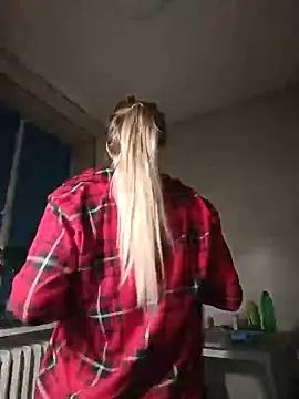 babyjessi online show from 14, 4, 2026