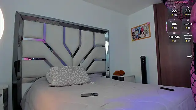 Michelle Ferrerr online show from 19, 1, 2026