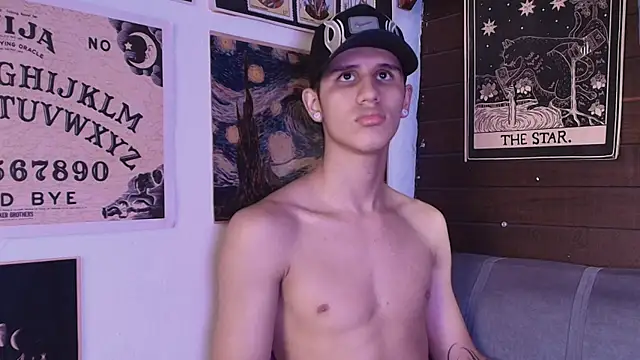 Snapshot of _realwav chatting on 19, 9, 2025 realwav online show from 19, 9, 2025