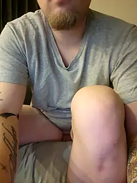 Snapshot of matty244 chatting on 23, 11, 2025 matty244 online show from 23, 11, 2025