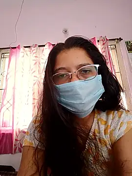 Snapshot of thanusi_2 chatting on 7, 6, 2026 thanusi 2 online show from 7, 6, 2026