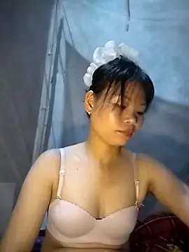 LinhNa999 online show from 3, 10, 2025