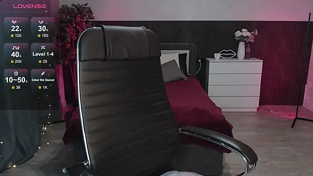 Snapshot of Sexy_Alexia69 chatting on 17, 10, 2025 Sexy Alexia69 online show from 17, 10, 2025