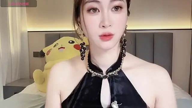 wuyueaini online show from 17, 11, 2025