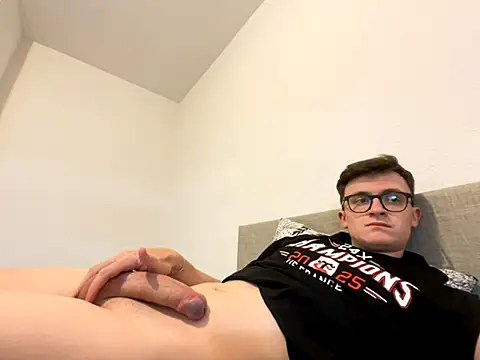 Eternelfrisson online show from 27, 9, 2025