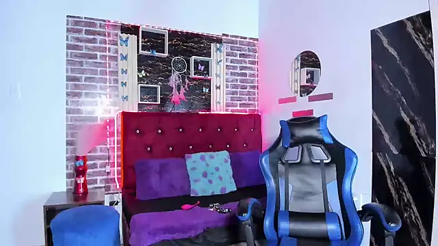 Snapshot of angelitasexxxhot chatting on 16, 11, 2025 angelitasexxxhot online show from 16, 11, 2025