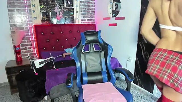 Snapshot of angelitasexxxhot chatting on 22, 11, 2025 angelitasexxxhot online show from 22, 11, 2025