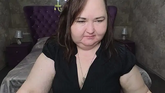 Eloisa Eliot online show from 17, 11, 2025