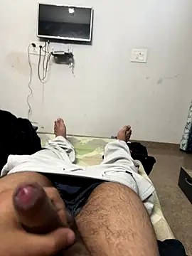 Snapshot of Hotguyforfun chatting on 15, 12, 2025 Hotguyforfun online show from 15, 12, 2025