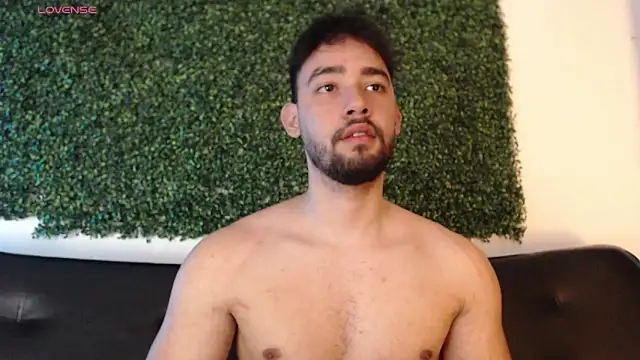 Snapshot of sam_ford_2 chatting on 5, 2, 2026 sam ford 2 online show from 5, 2, 2026