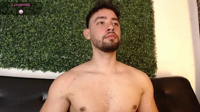 Snapshot of sam_ford_2 chatting on 7, 3, 2026 sam ford 2 online show from 7, 3, 2026