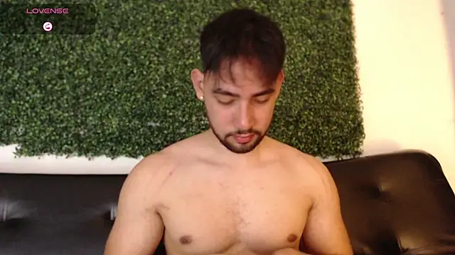 Snapshot of sam_ford_2 chatting on 8, 3, 2026 sam ford 2 online show from 8, 3, 2026