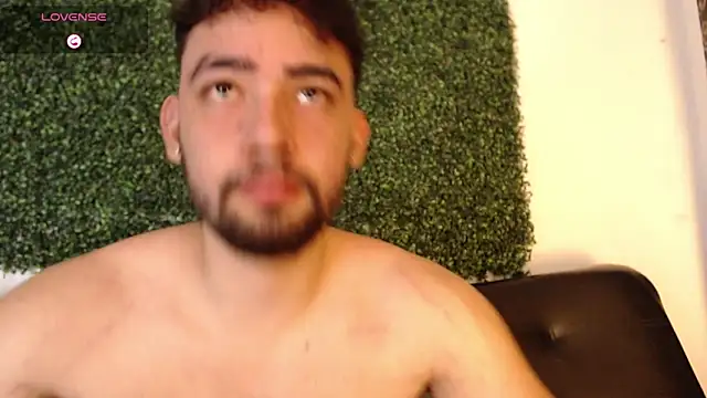 Snapshot of sam_ford_2 chatting on 22, 3, 2026 sam ford 2 online show from 22, 3, 2026