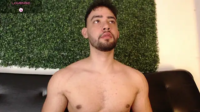 Snapshot of sam_ford_2 chatting on 29, 3, 2026 sam ford 2 online show from 29, 3, 2026