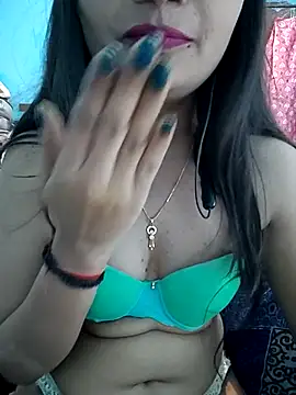 Snapshot of Vaani_Actress chatting on 1, 11, 2025 Vaani Actress online show from 1, 11, 2025