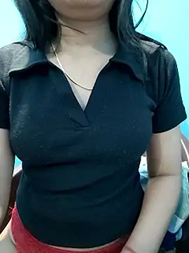 Snapshot of Vaani_Actress chatting on 10, 2, 2026 Vaani Actress online show from 10, 2, 2026