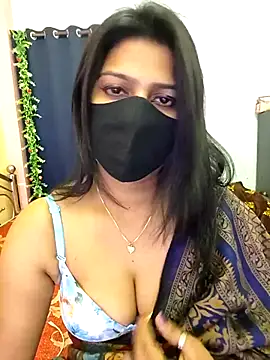 Snapshot of hoty_sonali chatting on 7, 10, 2025 hoty sonali online show from 7, 10, 2025