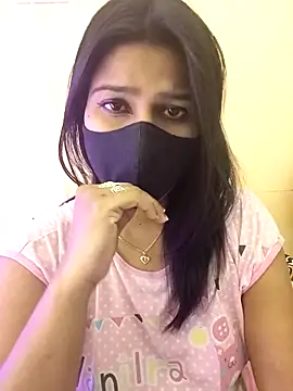 Snapshot of hoty_sonali chatting on 12, 10, 2025 hoty sonali online show from 12, 10, 2025