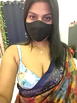 Snapshot of hoty_sonali chatting on 13, 10, 2025 hoty sonali online show from 13, 10, 2025