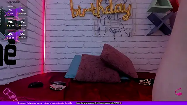 Snapshot of EllyMiller chatting on 18, 10, 2025 EllyMiller online show from 18, 10, 2025