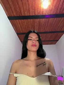 LiaCollings online show from 6, 1, 2026