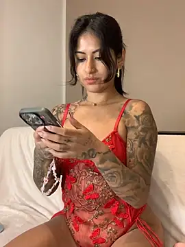 Snapshot of mrskarmaa chatting on 28, 10, 2025 mrskarmaa online show from 28, 10, 2025