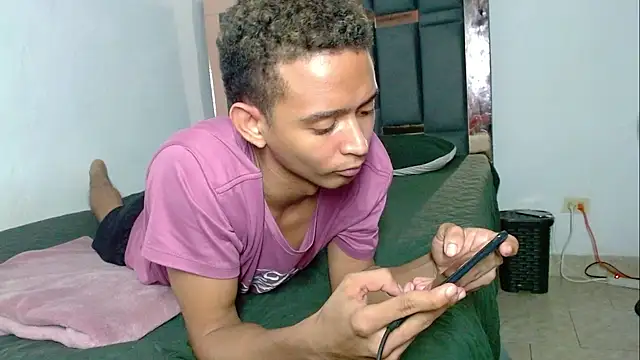 Snapshot of Raam_Star chatting on 19, 4, 2026 Raam Star online show from 19, 4, 2026