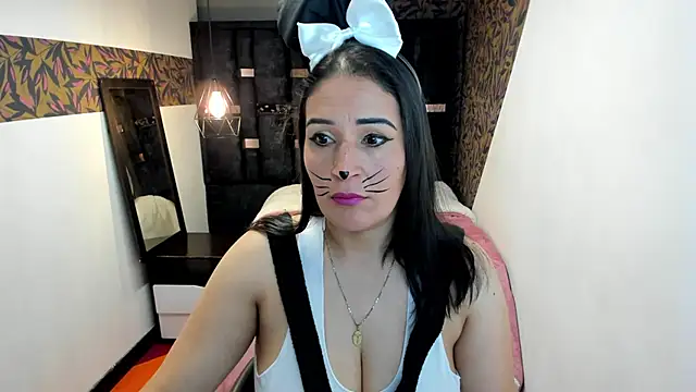 Snapshot of Barbara_fox__ chatting on 31, 10, 2025 Barbara fox online show from 31, 10, 2025