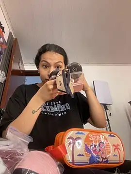 Mia garcia28 online show from 23, 10, 2025