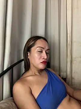 RomanticPearlTS online show from 6, 3, 2026