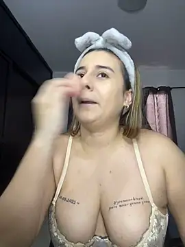 Lana Herondale online show from 22, 9, 2025