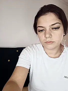 LadyNora online show from 2, 2, 2026