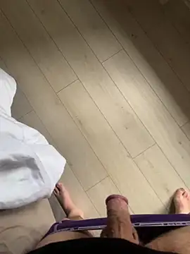 Snapshot of Chriscoki chatting on 26, 11, 2025 Chriscoki online show from 26, 11, 2025