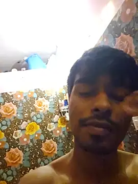 Snapshot of king_aaru2004 chatting on 15, 7, 2026 king aaru2004 online show from 15, 7, 2026
