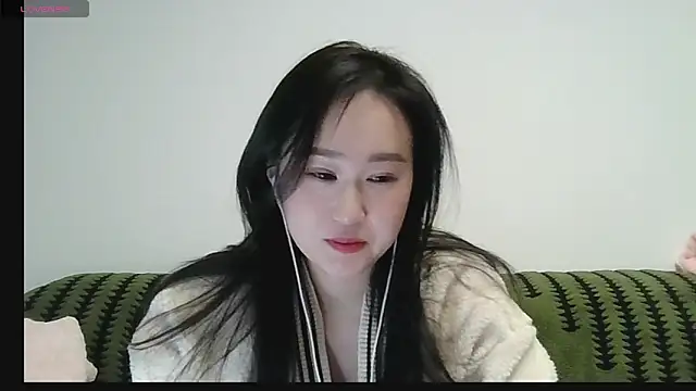 Snapshot of Belinda66 chatting on 26, 11, 2025 Belinda66 online show from 26, 11, 2025