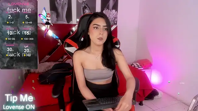 Snapshot of Talia_rouge chatting on 1, 10, 2025 Talia rouge online show from 1, 10, 2025