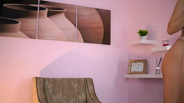 EvieMathis online show from 3, 12, 2025