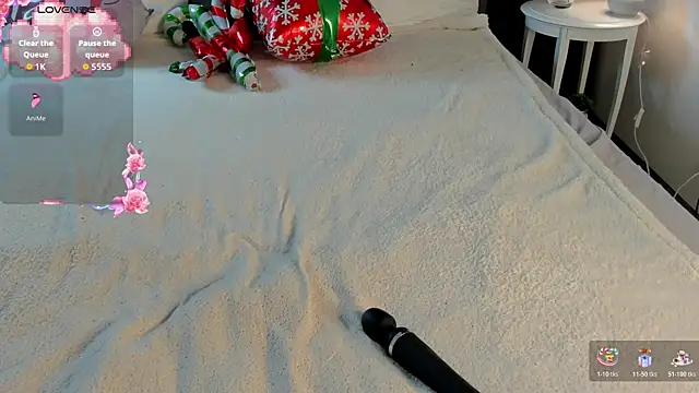 Snapshot of cute_luucy chatting on 22, 12, 2025 cute luucy online show from 22, 12, 2025