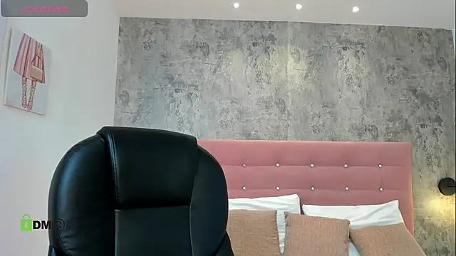 Snapshot of brithanycollins chatting on 7, 10, 2025 brithanycollins online show from 7, 10, 2025