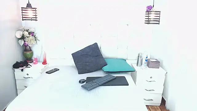 Snapshot of Atley_Dolly chatting on 13, 9, 2025 Atley Dolly online show from 13, 9, 2025