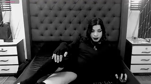 Atley Dolly online show from 8, 4, 2026