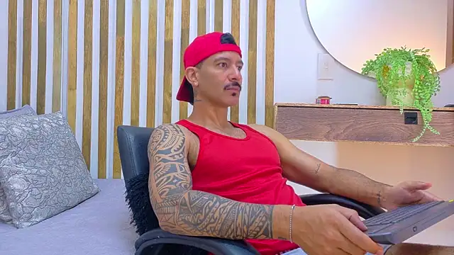 yorbymaxx online show from 7, 2, 2026