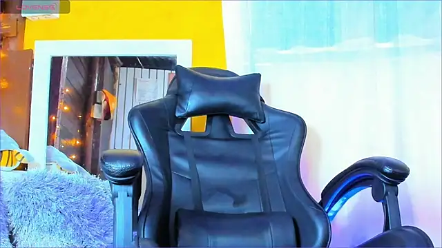 Alex bigcock11  online show from 31, 1, 2026