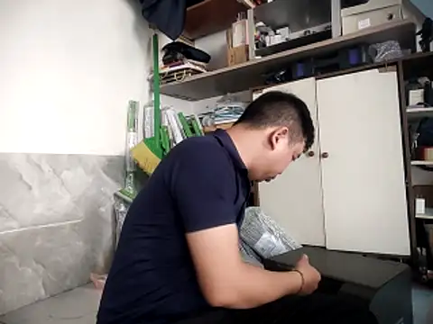 Boy kuto77 online show from 3, 3, 2026