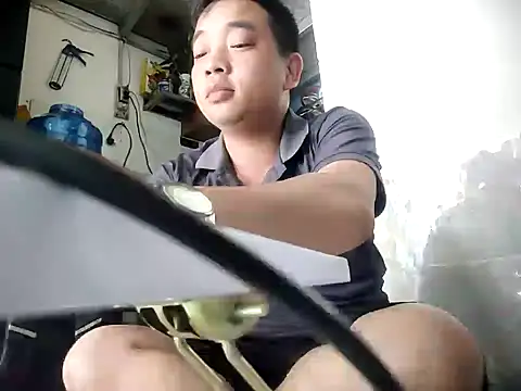 Boy kuto77 online show from 15, 3, 2026