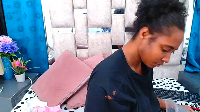 AmbarSmit online show from 13, 9, 2025