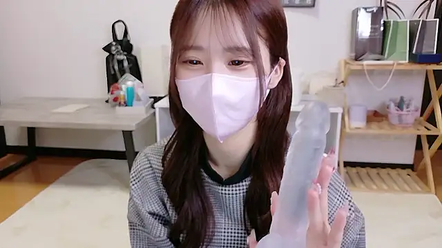 Snapshot of Ema_o0_chan chatting on 11, 11, 2025 Ema o0 chan online show from 11, 11, 2025