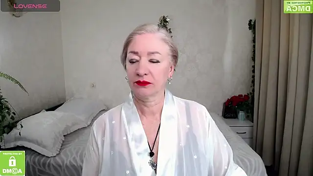 Snapshot of hunters_woman chatting on 15, 3, 2026 hunters woman online show from 15, 3, 2026